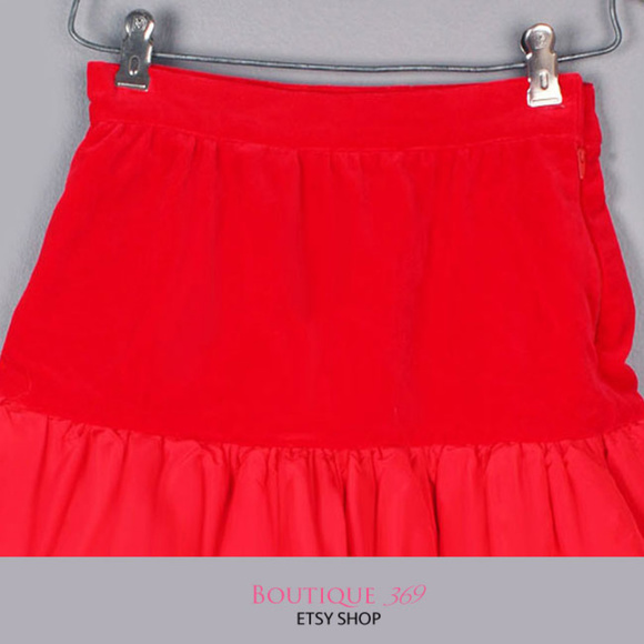 Vintage Designer WHITE HOUSE Red Silk Velvet Skirt - Picture 3 of 5